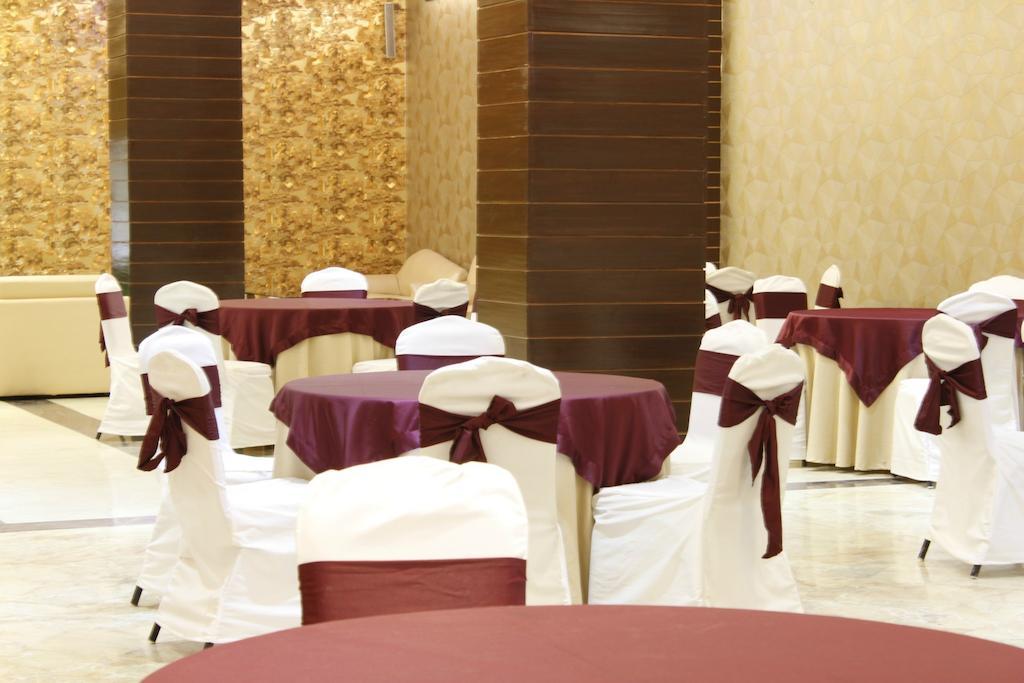 Hotel Le Grand Regency Greater Noida Exteriér fotografie