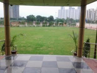 Hotel Le Grand Regency Greater Noida Exteriér fotografie